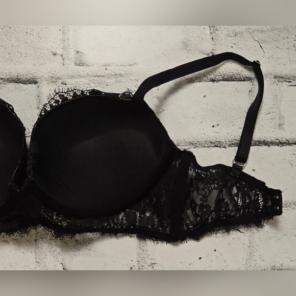 Victoria’s Secret Black Lace Longline Bra 36C Underwire - Picture 12 of 14